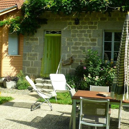 Bed and Breakfast Chez Geppetto Saint-Georges-Nigremont Zewnętrze zdjęcie
