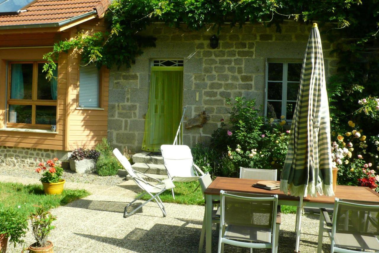 Bed and Breakfast Chez Geppetto Saint-Georges-Nigremont Zewnętrze zdjęcie