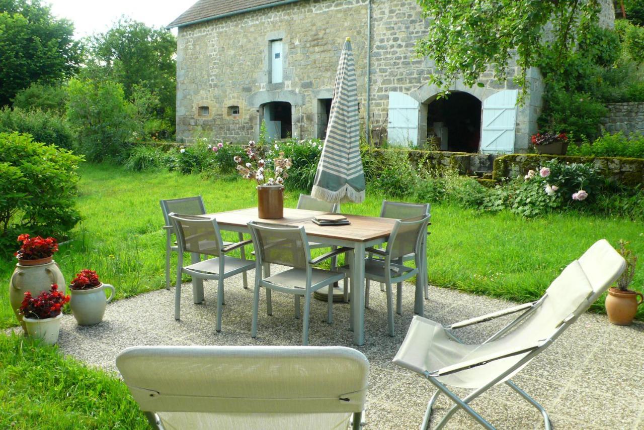 Bed and Breakfast Chez Geppetto Saint-Georges-Nigremont Zewnętrze zdjęcie